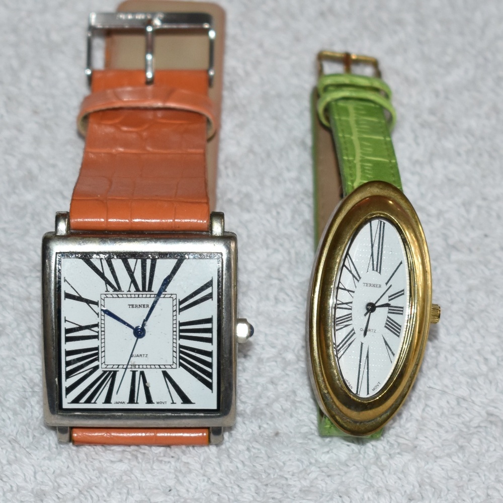 Pair of VTG Bijoux Terner Roman Numeral Watches - Picture 2 of 8